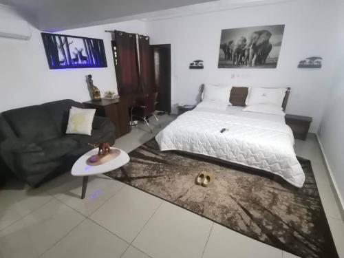RESIDENCE BASSAM BLUE Yamoussoukro