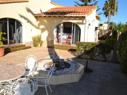 Chalet familiar en Els Poblets - 3 habitaciones para 7 personas - ES-373-13