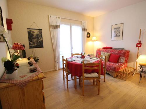 Luchon : Appart 2Ch, Parking Prév, Animaux Ok - FR-1-313-248