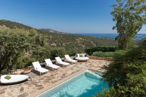 Bastide With Pool And Seaview Near Saint-Tropez