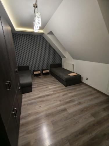 Willow 2BR - Team Stays