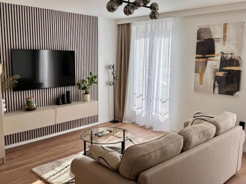 Beautiful, brand new apartment in the center