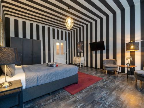 Highlight Apartment St Charles Church