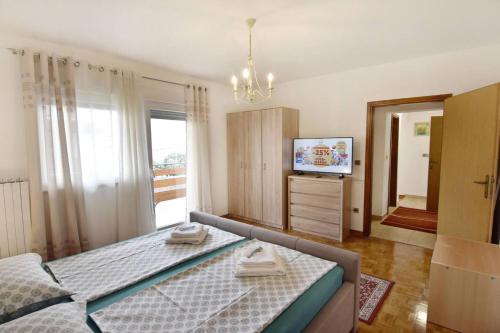 Bright apartment in Umag