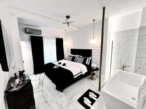 Black & White Luxury Living