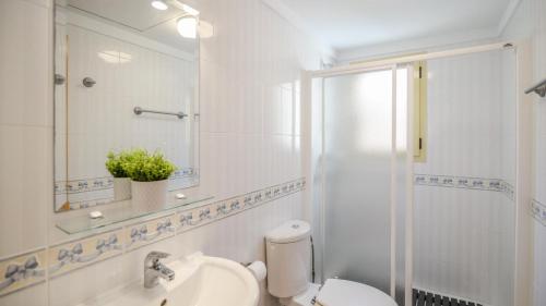Casa Ventanas al Mediterraneo Nerja by Ruralidays