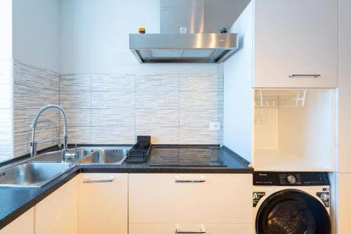 IEO Area - Duomo 15 min - New and Bright Apartment