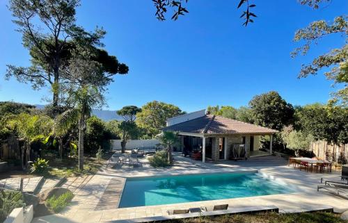 Villa Mare e Monte - Cala Rossa