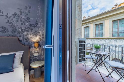 Luxury Pontevecchio 5 Stars Apartment