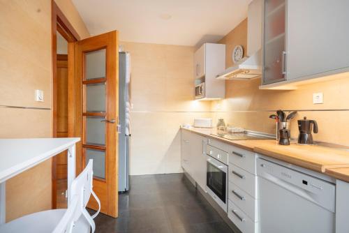 EnjoyGranada Sky Penthouse Luxury 3BR, Pool and Amazing Views