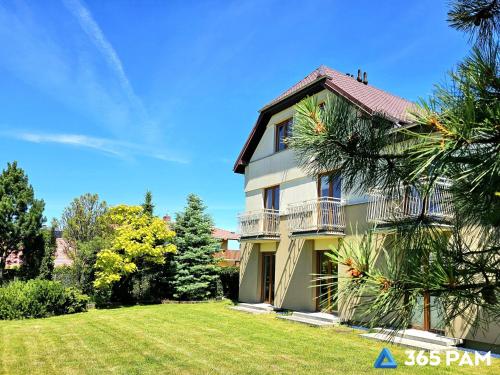 365PAM - Viento z Ogrodem i Grillem