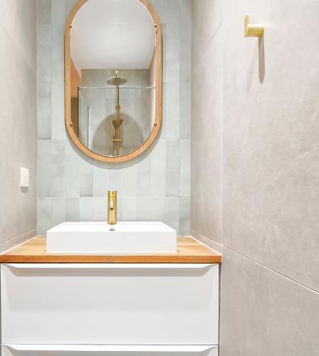 Le Cocon de Nice T2 une Chambre à coucher salon avec cuisine équiper Plage Terrasse