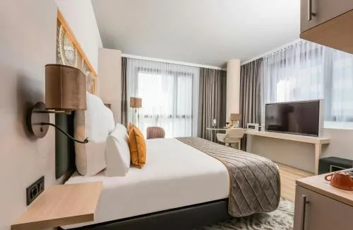Leonardo Royal Hotel Barcelona Fira photo 10
