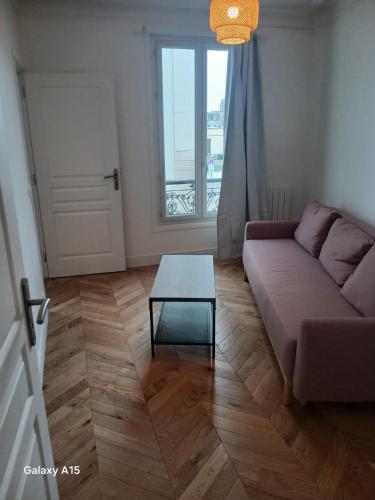 Beautiful one bedroom appartement, Heart of Maisons-Laffitte, Twenty min to paris