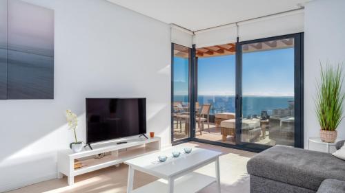 Serenity Sky Views Penthouse with private pool