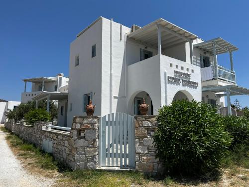 VILLAGE LIANA MAROULI KASTRAKI