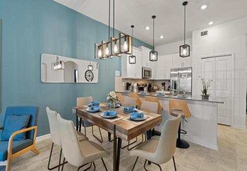 Lovely apartments 18 Minutes away from Disney! photo 73