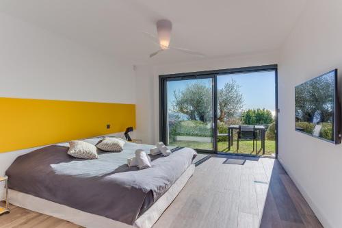 Villa Alba VI4498 by Riviera Holiday Homes