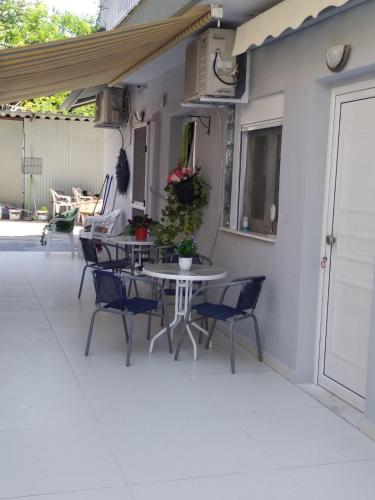 mykonos apartment halkidiki