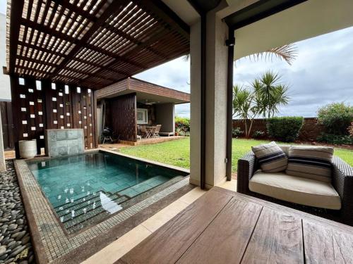 Royal park Balaclava Villa