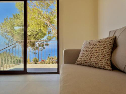 Predel za sedenje v nastanitvi Lemon