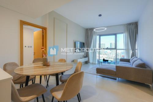 MCRE Brand New 3BR in the Heart of Al Reem