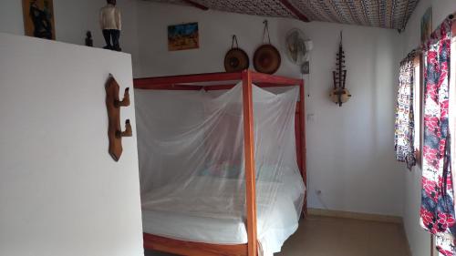 Llit o llits en una habitació de escaledeslacs