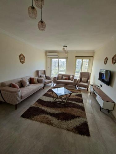 Elegant 3BR Family Apartment in Sheikh Zayed