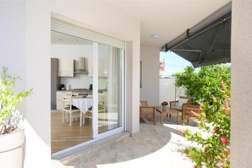 Apartman Tika (2+2)***