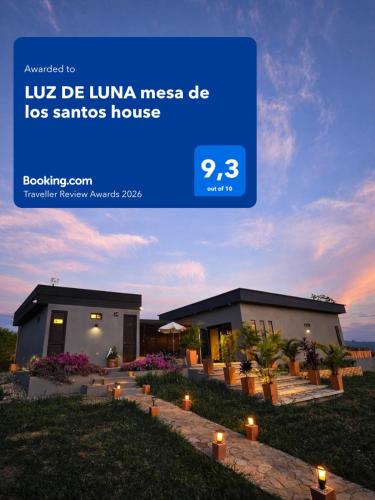 a website for a villa in a lasmas house at LUZ DE LUNA mesa de los santos house in Los Santos