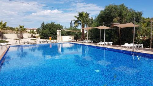 NISSI ELENA Family Apt FREE WIFI