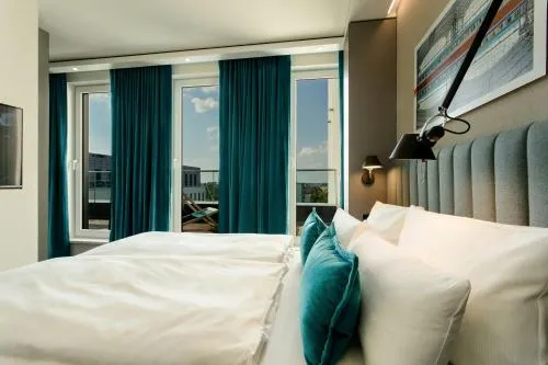 Motel One Berlin-Hauptbahnhof photo 19