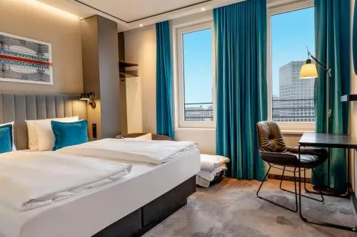 Motel One Berlin-Hauptbahnhof photo 11