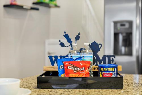 Cozy Disney Themed Townhouse 4BR Private Pool at Festival Resort photo 18
