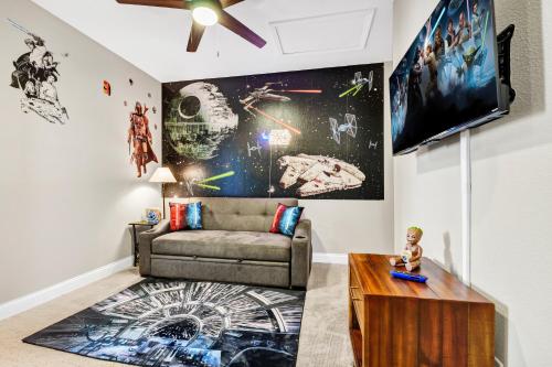 Cozy Disney Themed Townhouse 4BR Private Pool at Festival Resort photo 33