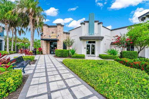 Cozy Disney Themed Townhouse 4BR Private Pool at Festival Resort photo 43