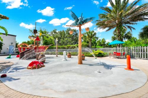 Cozy Disney Themed Townhouse 4BR Private Pool at Festival Resort photo 51
