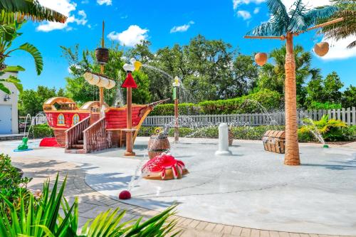 Cozy Disney Themed Townhouse 4BR Private Pool at Festival Resort photo 52