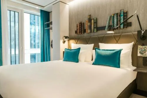 Motel One Manchester-St. Peter's Square photo 3