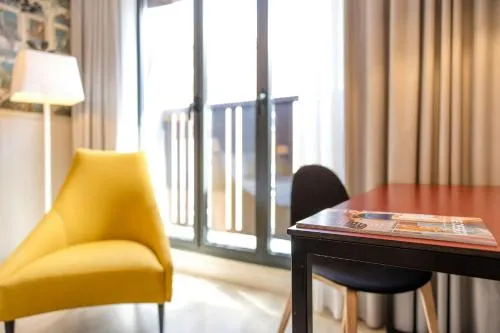 Motel One Madrid-Plaza de España photo 11