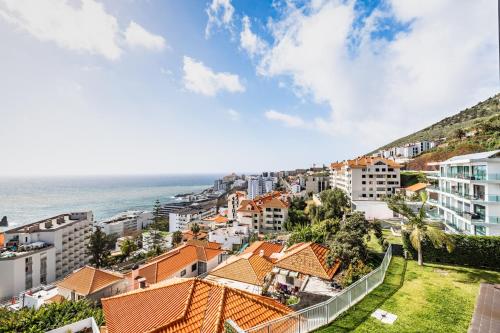 Ocean Vista- T2 Funchal
