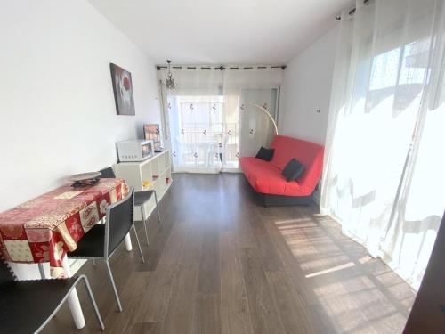 Studio confortable à Roses avec climatisation et terrasse