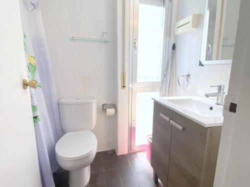 Studio confortable à Roses avec climatisation et terrasse