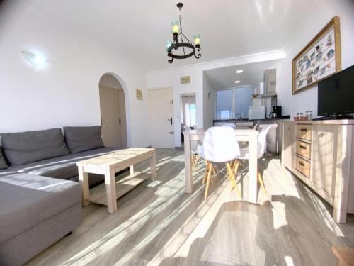 Bel appartement à 200m de la plage avec terrasse et garage à Roses