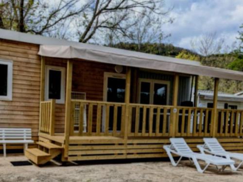 Mobil home pour 4 pers. avec terrasse à Tournon-sur-Rhône - API-1-52-1232