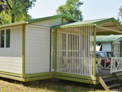 Chalet avec Terrasse - 2 Chambres - 5 Pers. - API-1-52-1233