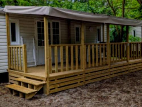 Mobil home 27m² avec terrasse, 2 chambres, 4 personnes - API-1-52-1249