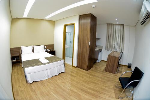 Postel nebo postele na pokoji v ubytování Hotel Mohave