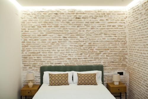 Homey Seville Amazing New Arfe I Apartment Near Cathedral 8 people