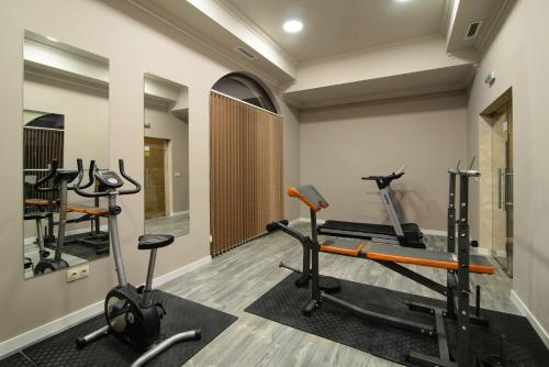 Γυμναστήριο ή/και όργανα γυμναστικής στο Sunny Castle Hotel - All Inclusive, Beach and Free parking